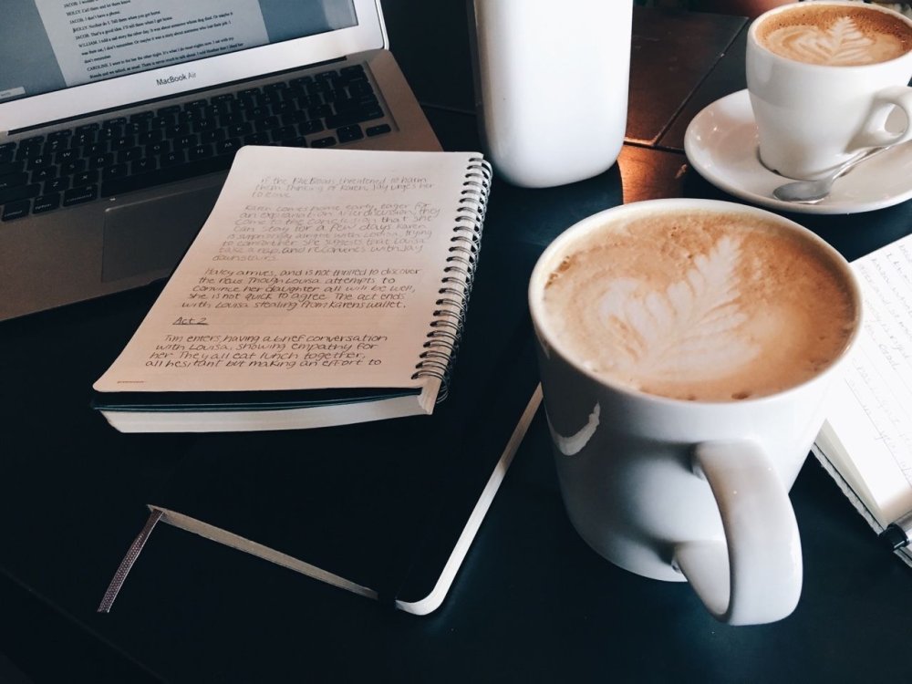 Красивые раскладки с книгами