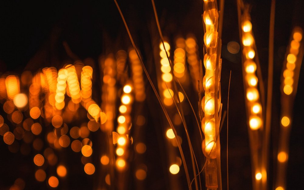 Гирлянда на окно