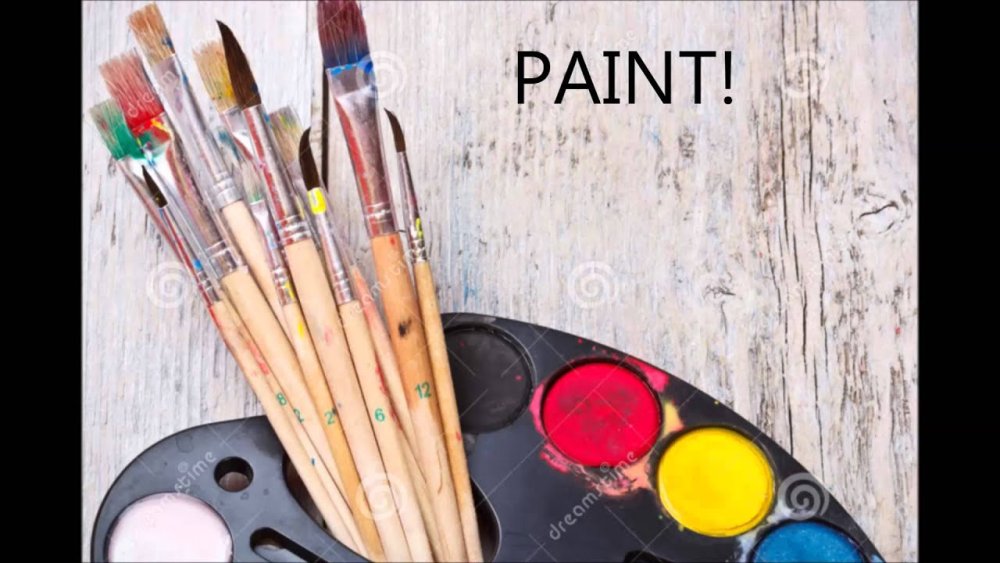 Творчество банка с кисточками