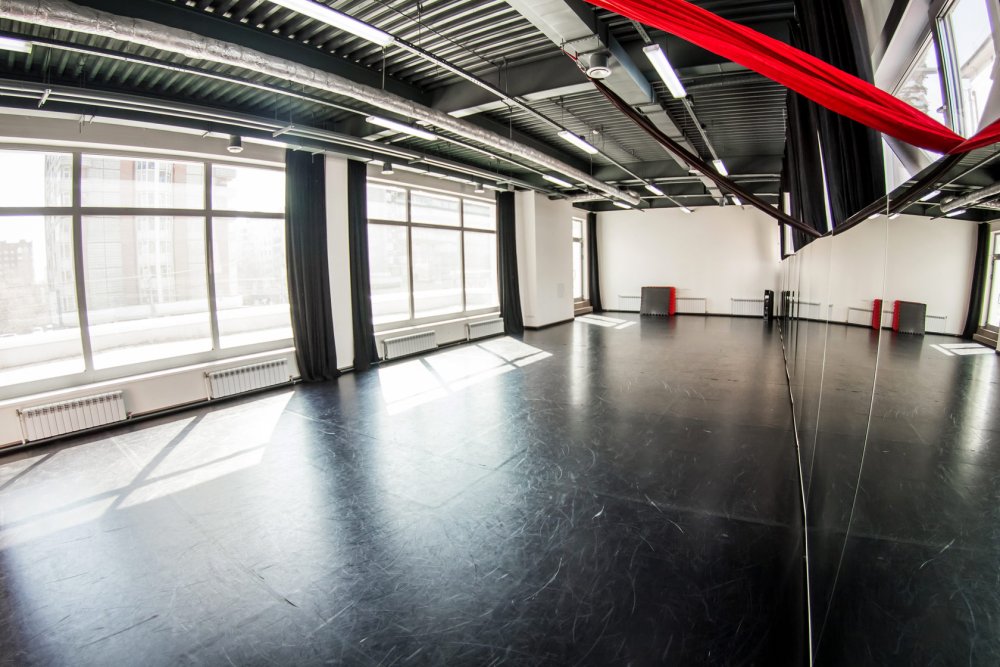 Интерьер танцевального зала