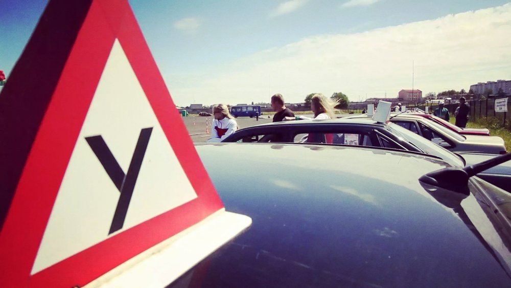 Занятия в автошколе