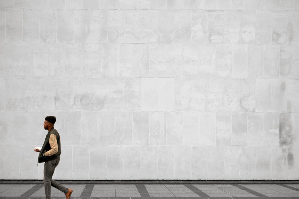 Бетонная стена