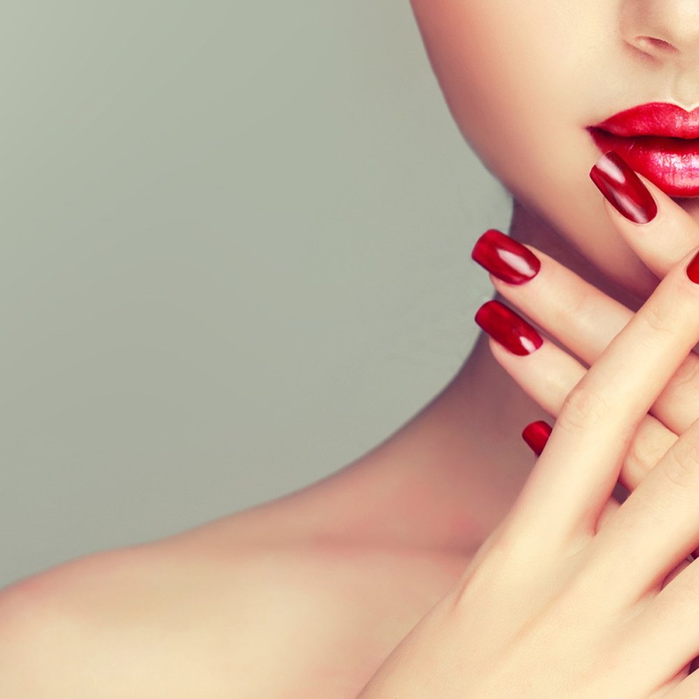 Фон связанный с маникюром