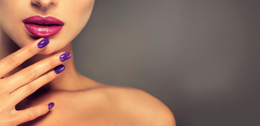 Маникюр реклама