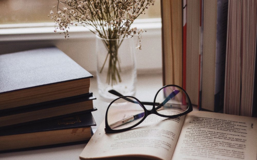 Книжная Эстетика