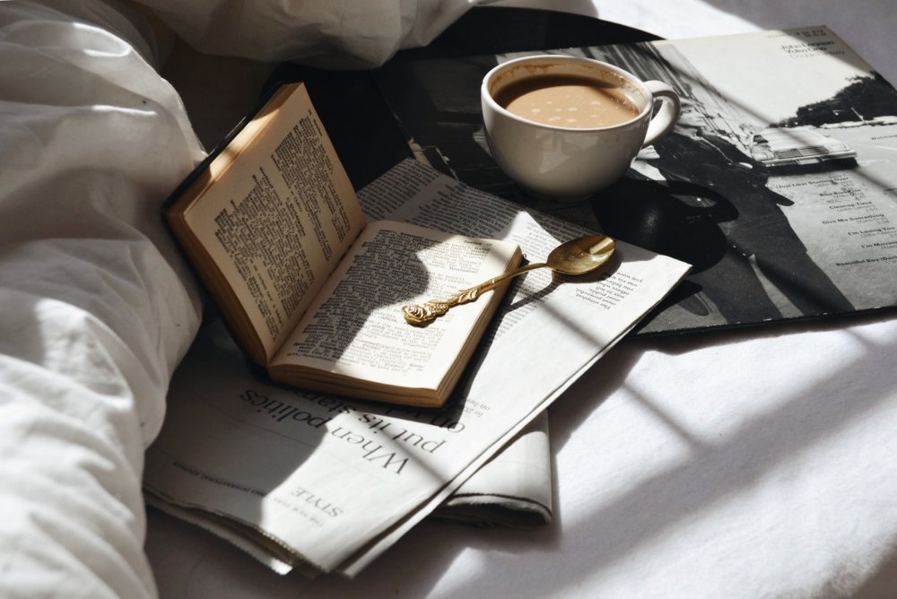 Книги на Светлом фоне