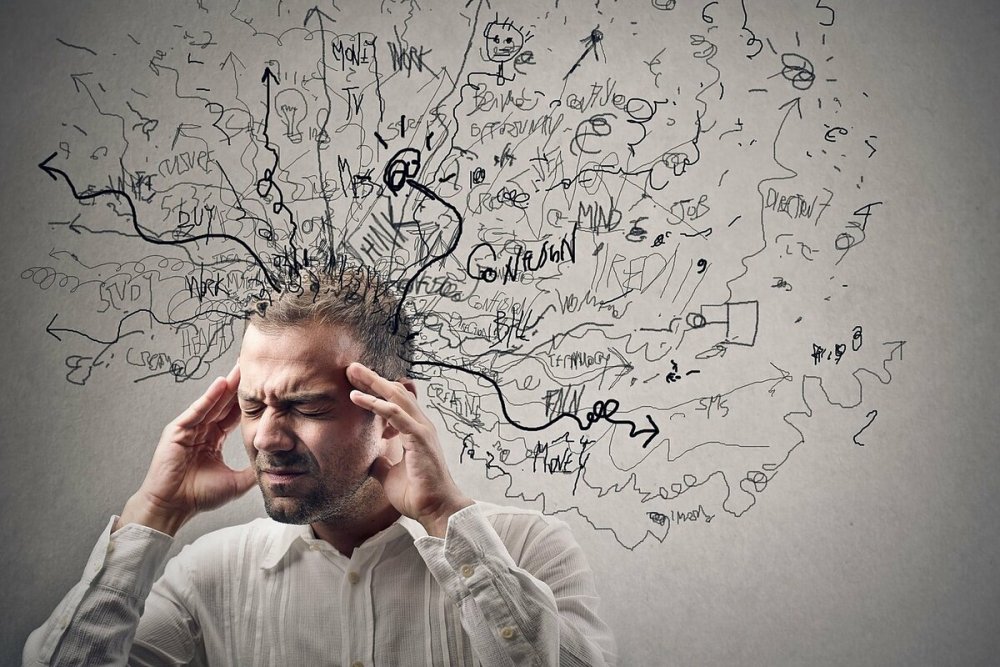 Мыслящий человек живой