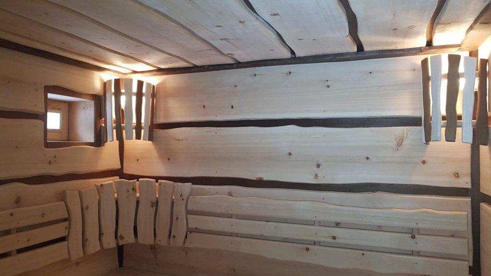 Необрезная доска липа для бани