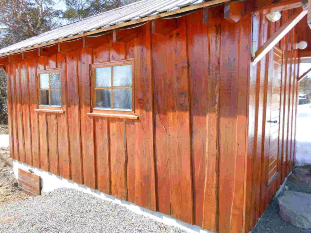 Необрезная доска липа для бани