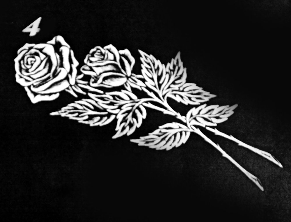 Цветы на памятник