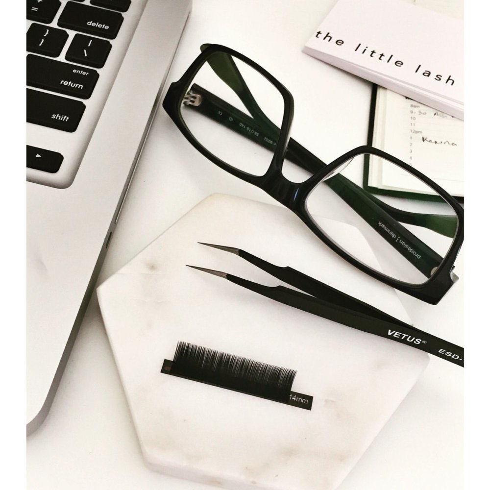 Инструменты мастера по наращиванию ресниц