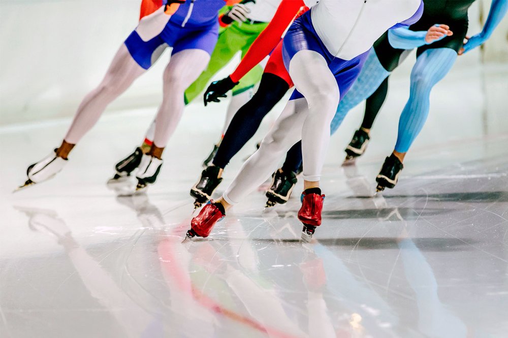 Катание на коньках rjymrk,t;WS