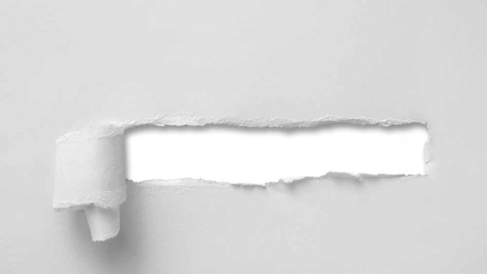 Рваный край бумаги