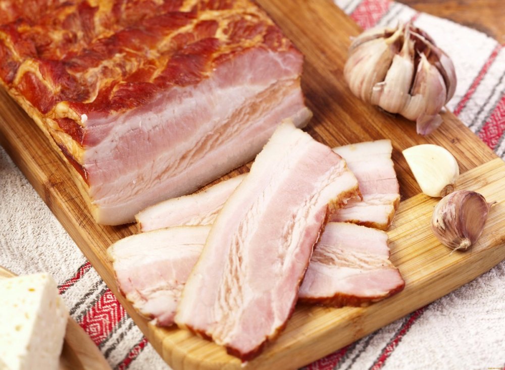 Копчености грудинка корейка сало