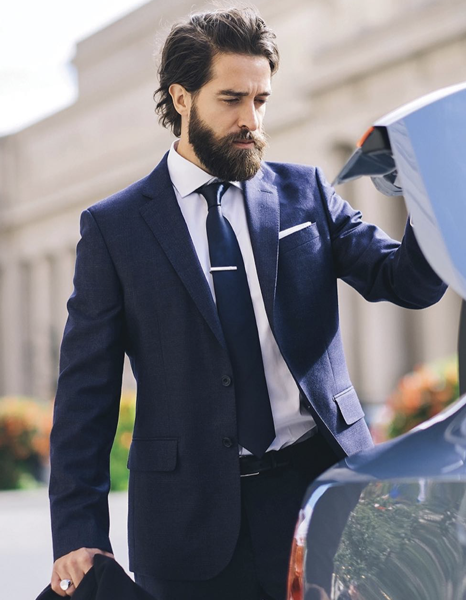 Стрижки бизнесмен с бородой