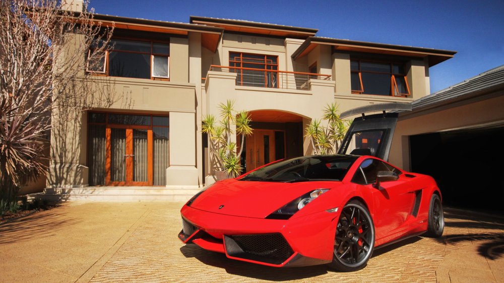 Дорогой гараж