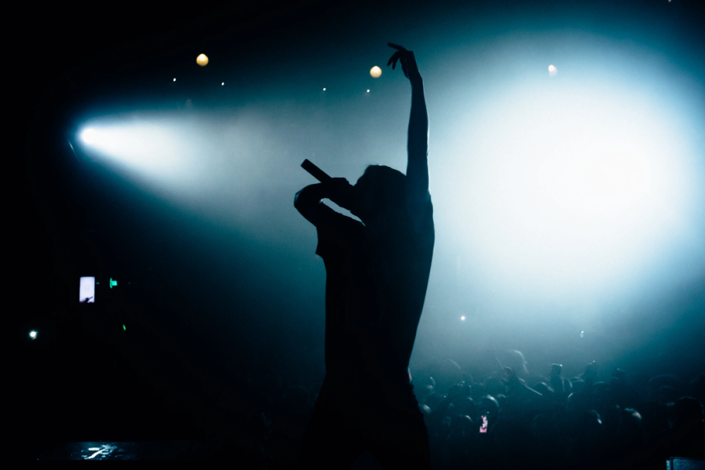 Занавес в театре