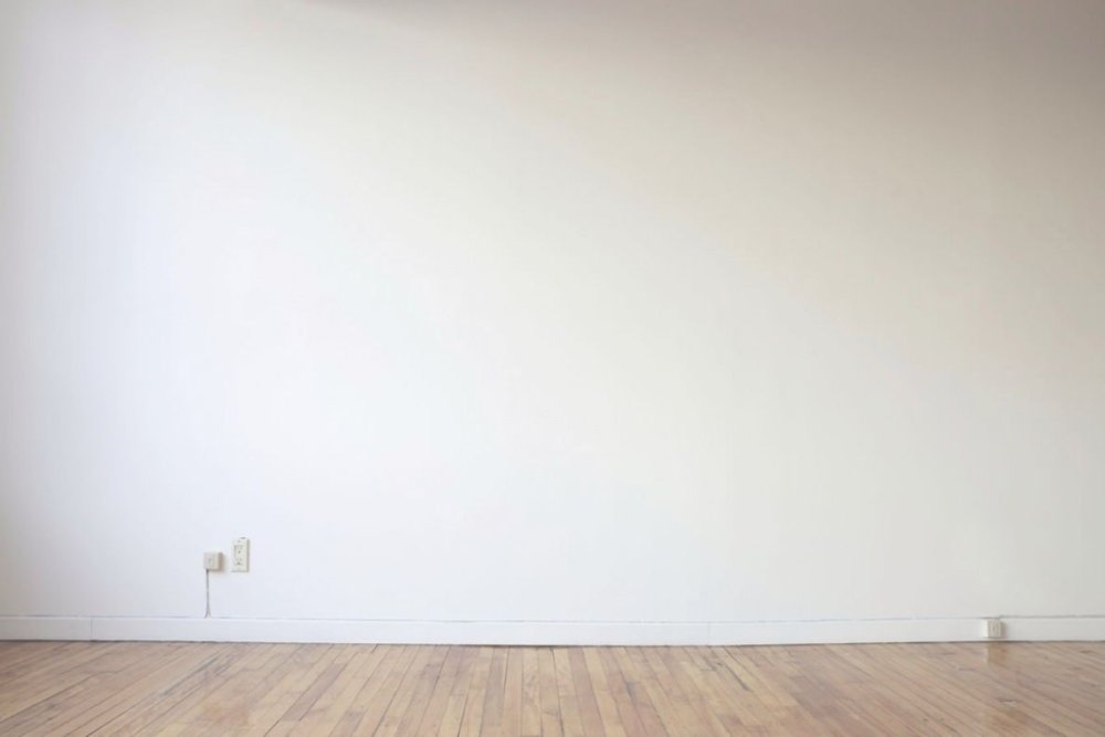 Комната без мебели