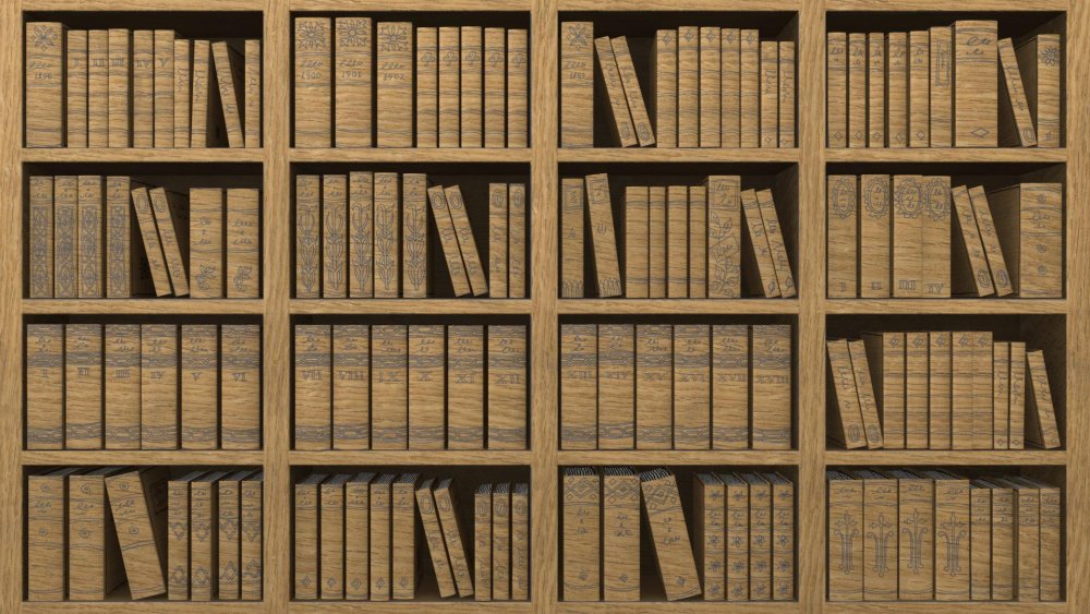 Книжный шкаф