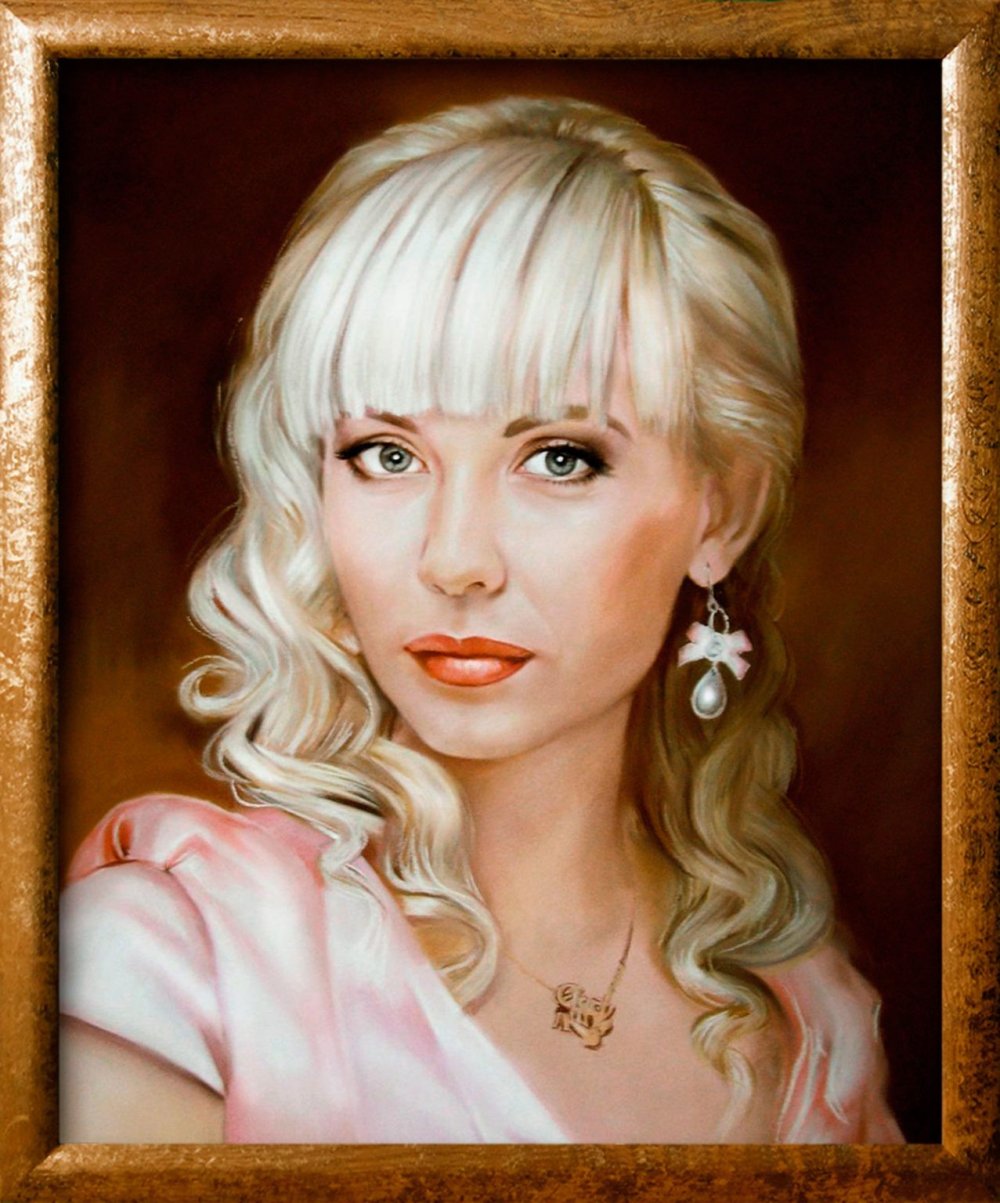 Портрет блондинки маслом