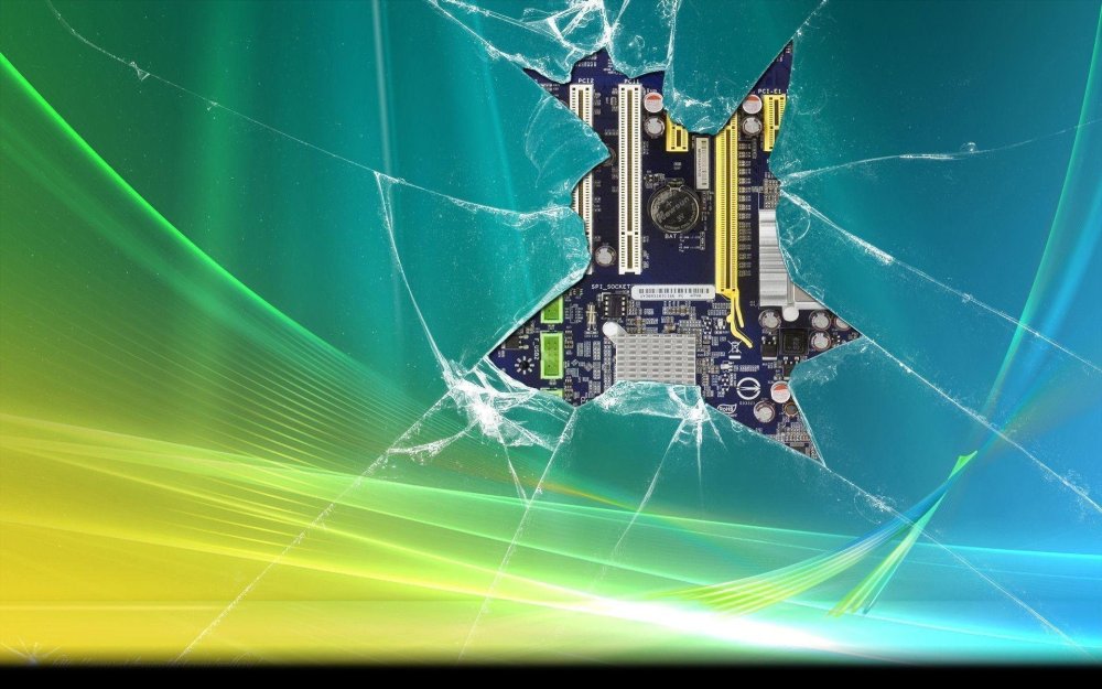 Разбитый монитор компьютера