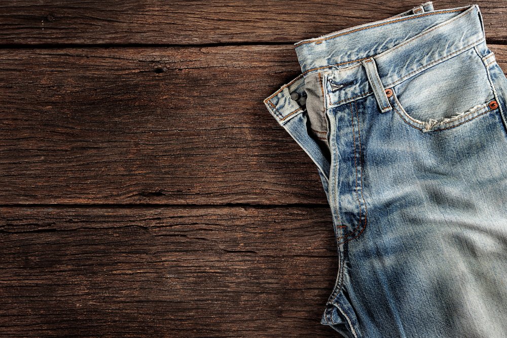 Стильный фон для рекламы джинсов