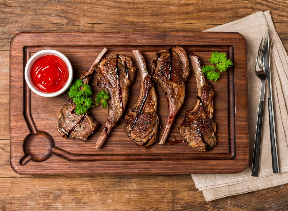 Каре ягненка с мини-овощами