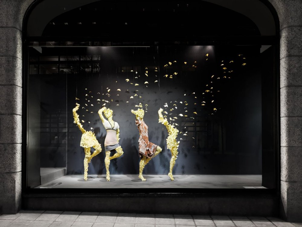 Необычные витрины магазинов