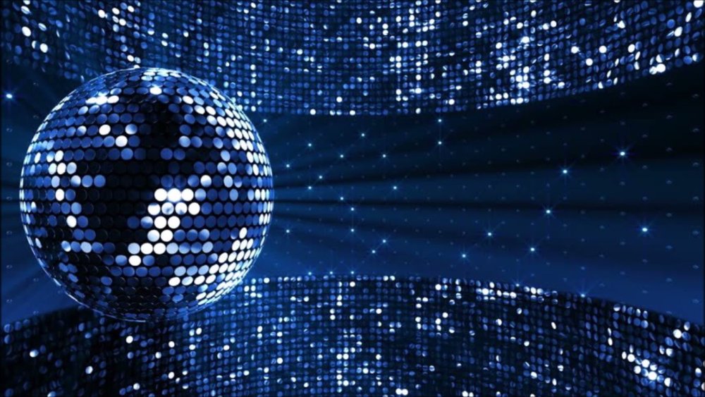 Диско шар на черном фоне