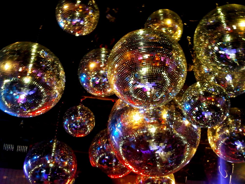 Блики от диско шара