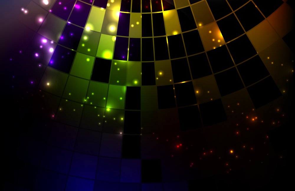 Диско шар на зеленом фоне