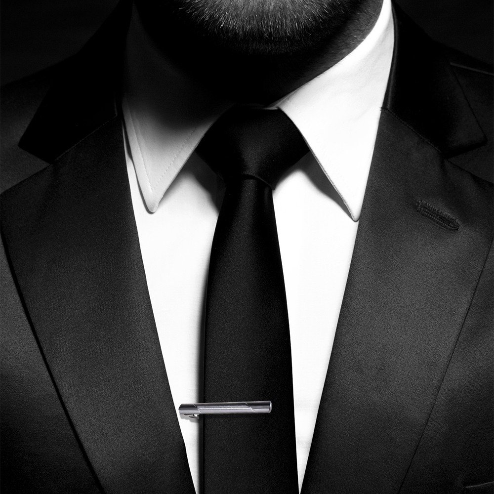 Костюм без головы