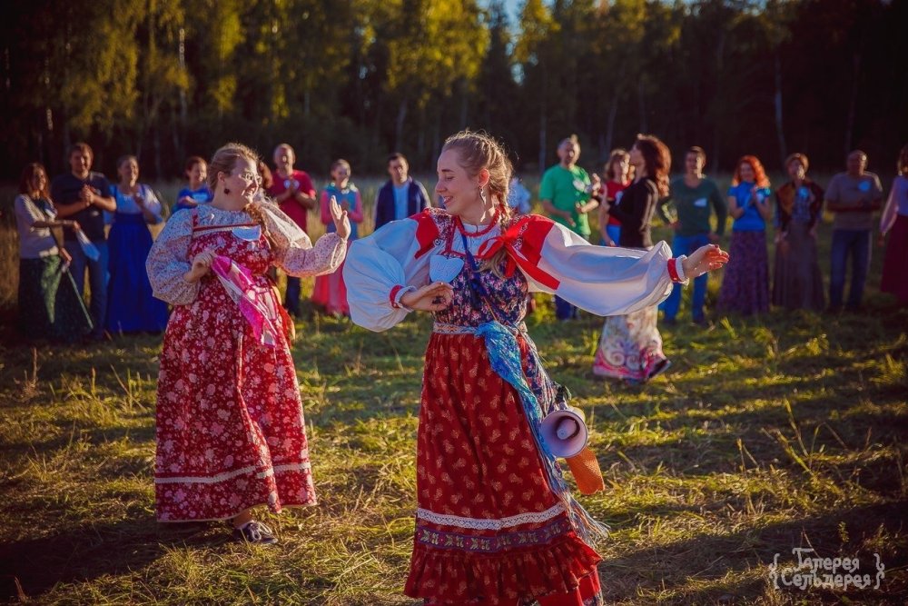 Хоровод русские красавицы