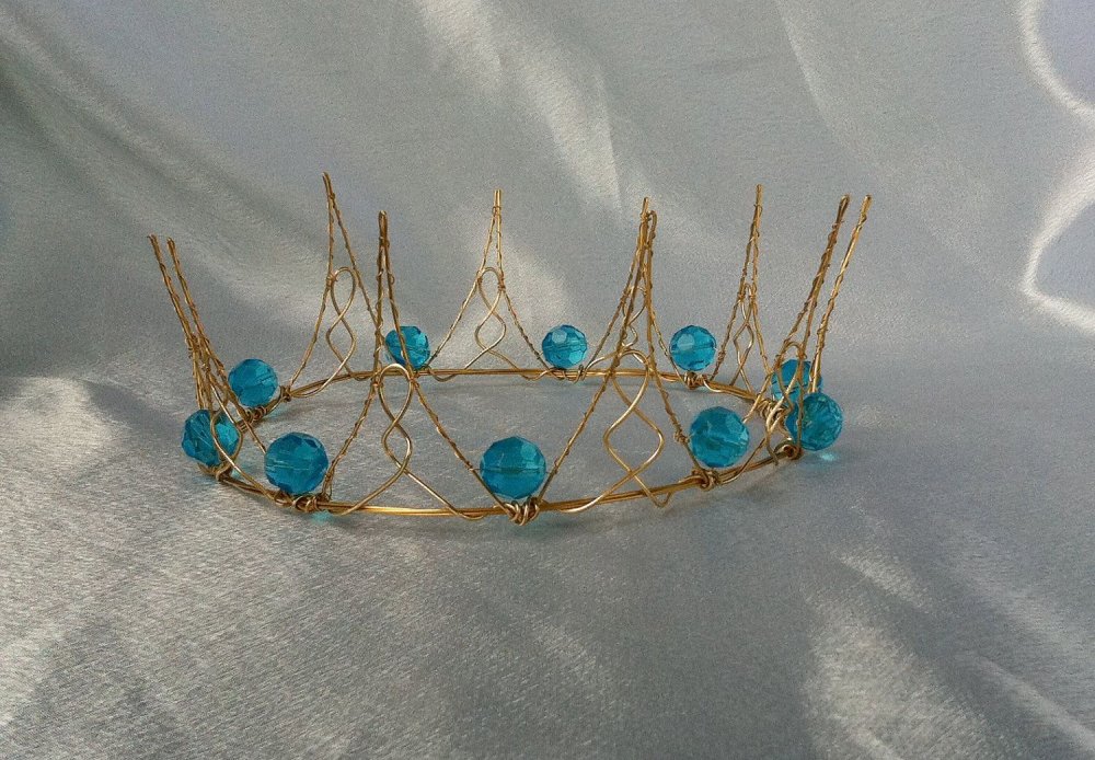 Корона из проволоки
