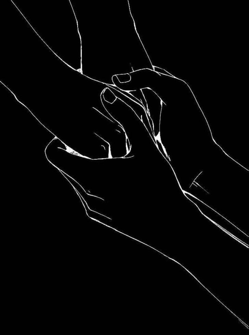 Держатся за мизинцы