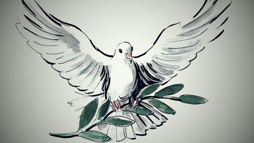 Голубь с конвертом в клюве