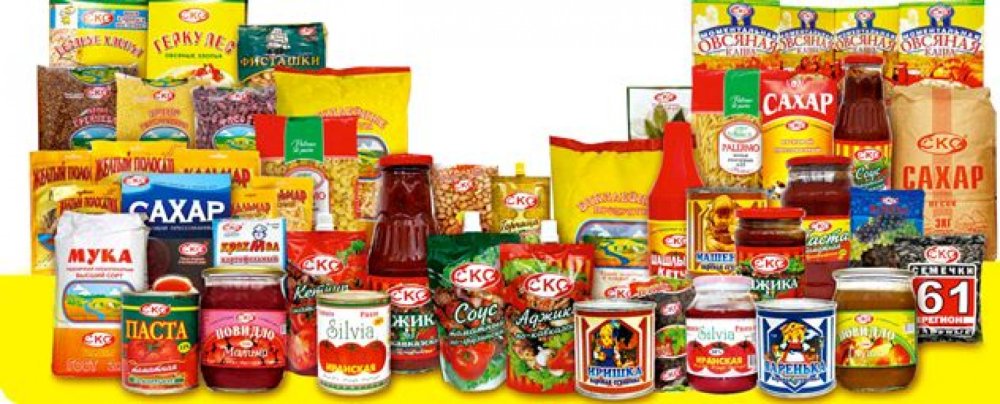 Бакалея на красивом фоне зеленом