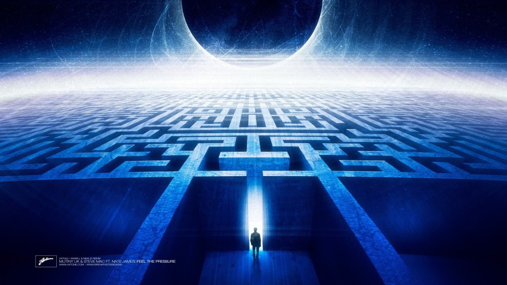 Лабиринт квадратный