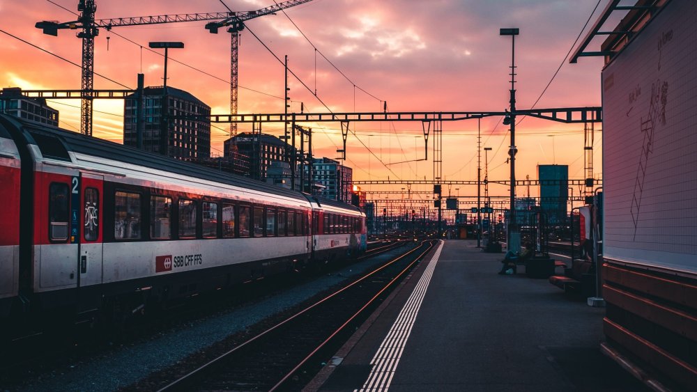 Поезд Эстетика