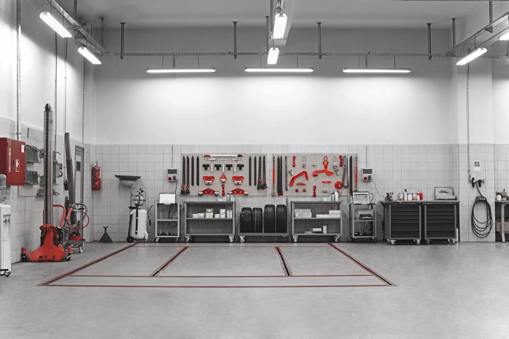 Автомастерская пустая