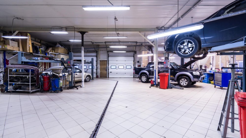 Ремонтная мастерская автомобилей