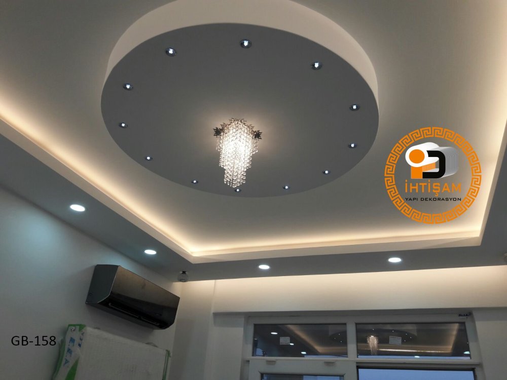 Потолок из гипсокартона квадратный