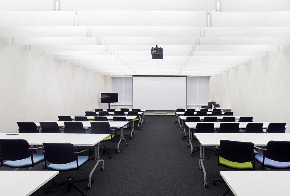 Мюнхен университет лекционный зал