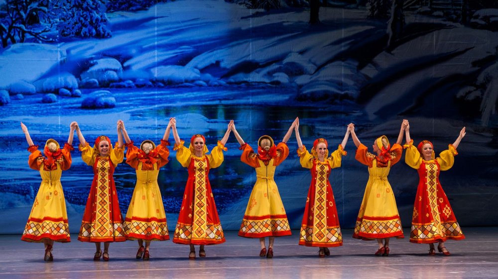 Ансамбль Годенко Красноярск женские пляски