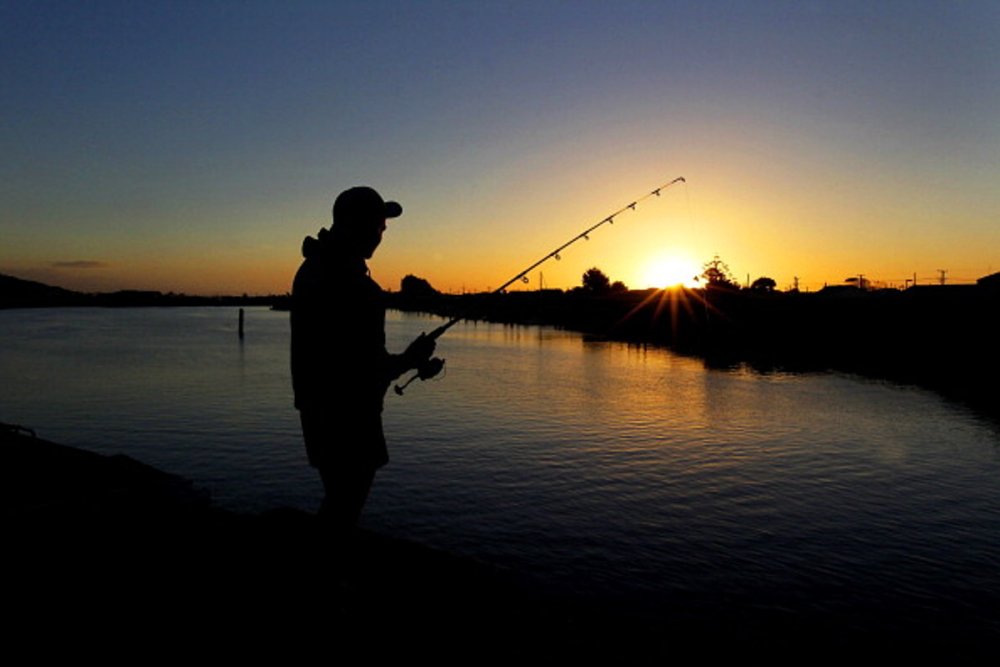 Серфинг на рассвете