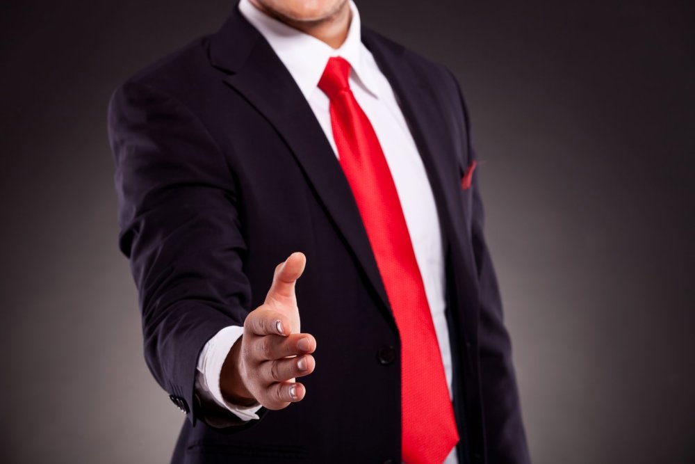 Мужчина в костюме