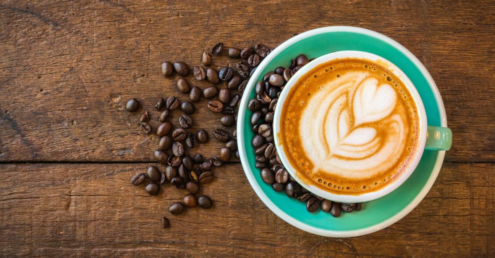 Завтрак с кофе вид сверху