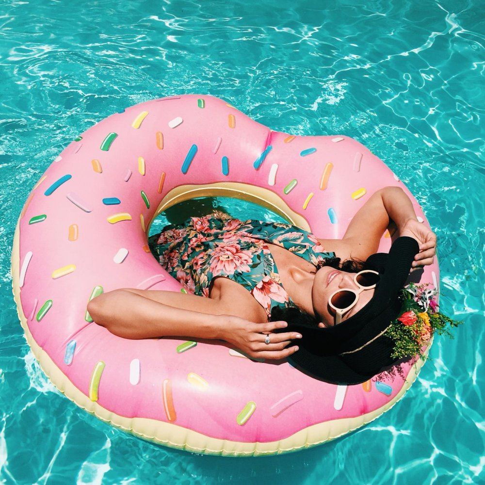 Розовый градиент круглый