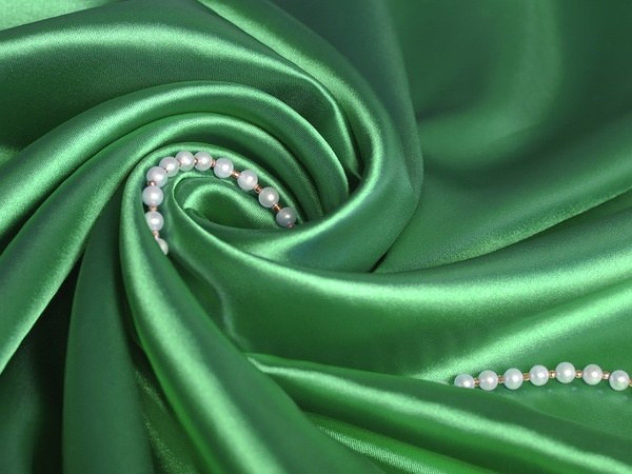 Зеленый шелк ткань