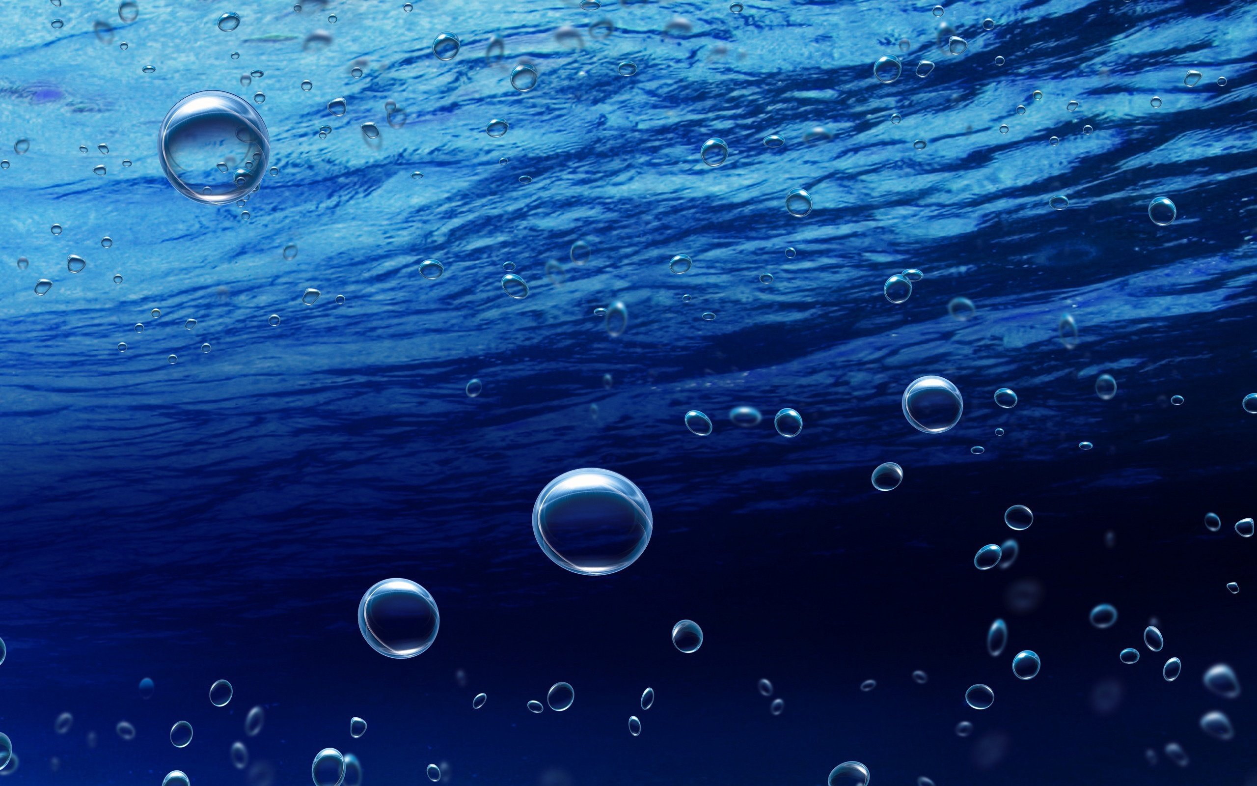 Почему в воде пузыри. Пузыри под водой. Вода фон. Красивая вода. Под водой.